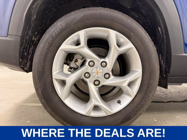 Used 2024 Chevrolet Trax LS w/ LS Convenience Package FWD image 23