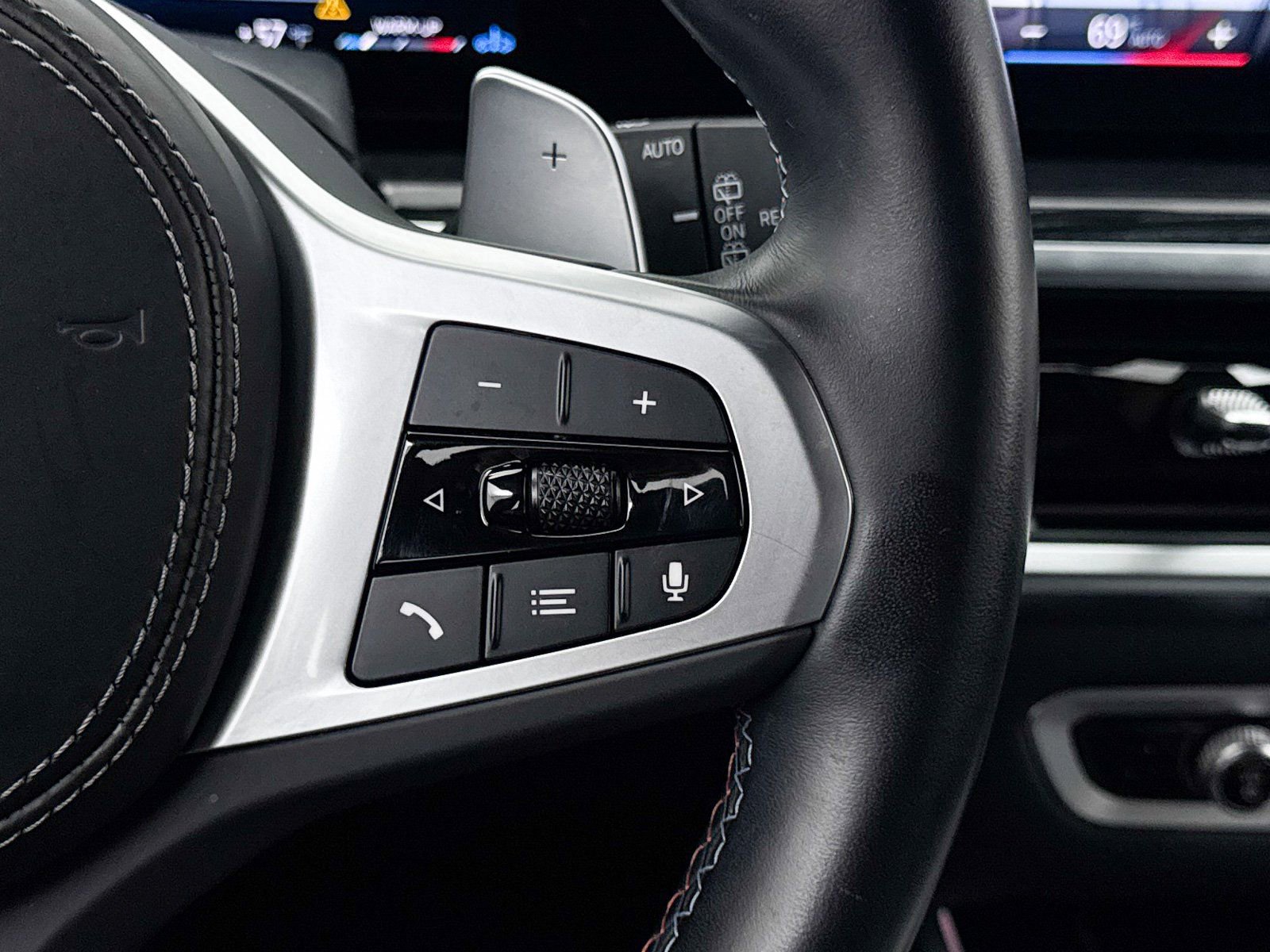 Used 2023 BMW X7 M60i w/ Executive Package AWD/4WD image 42