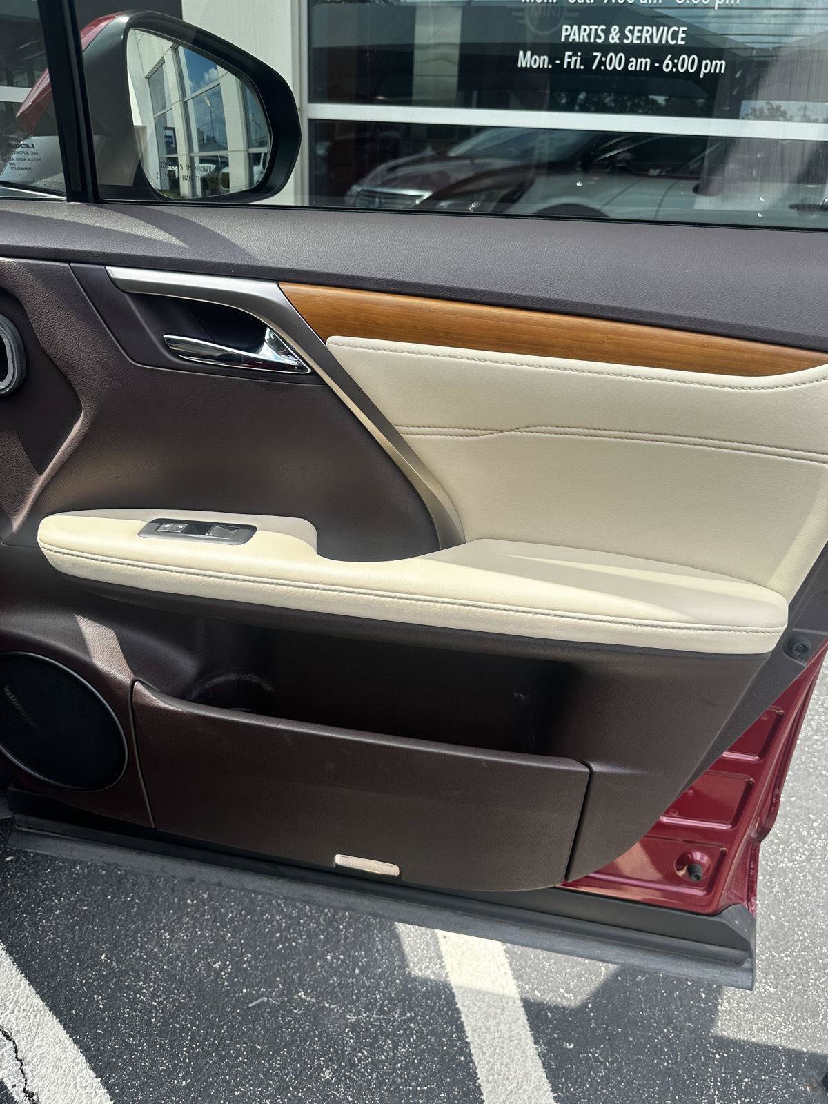 Used 2019 Lexus RX 350 FWD w/ Premium Package image 8