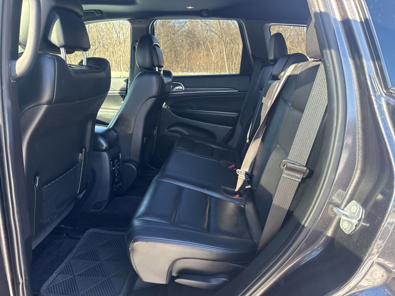 Used 2019 Jeep Grand Cherokee Limited image 17