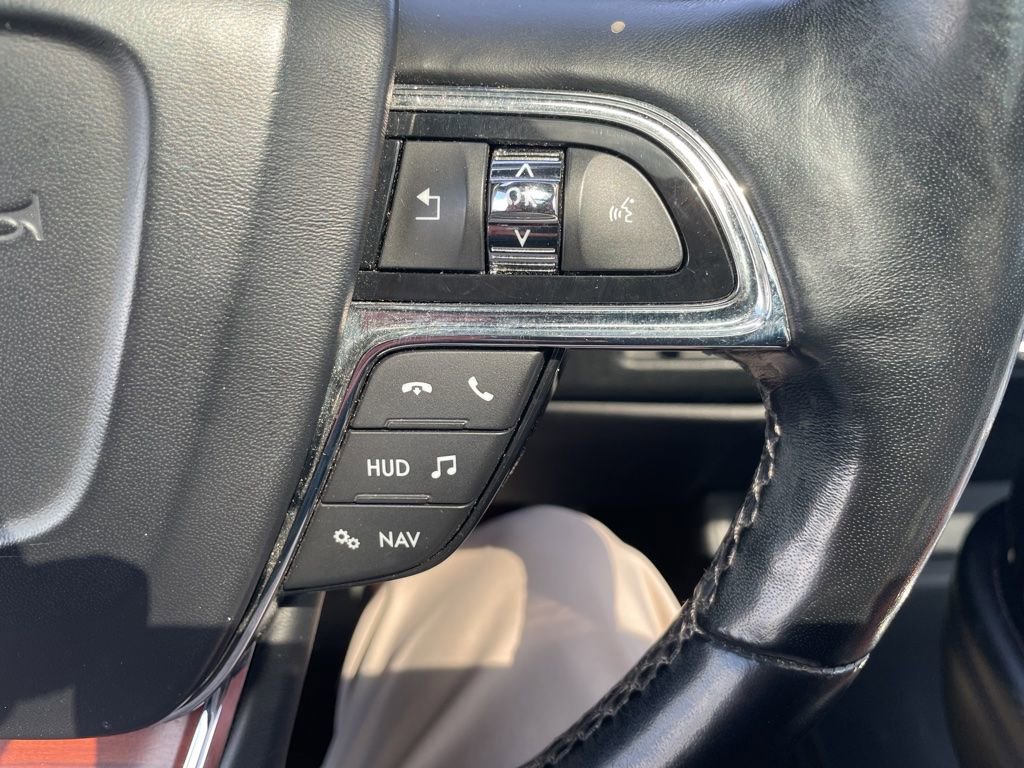 Used 2018 Lincoln Navigator L Reserve w/ Technology Package AWD/4WD image 19