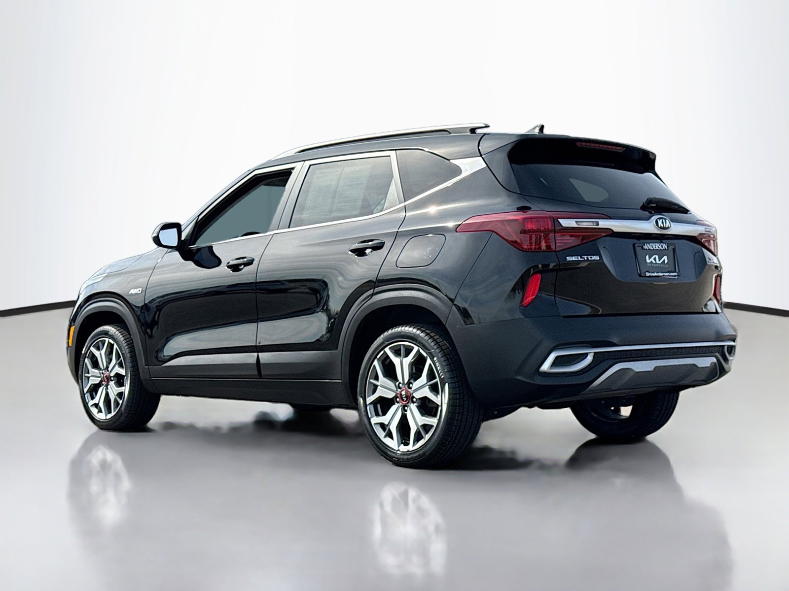 Used 2021 Kia Seltos S image 14