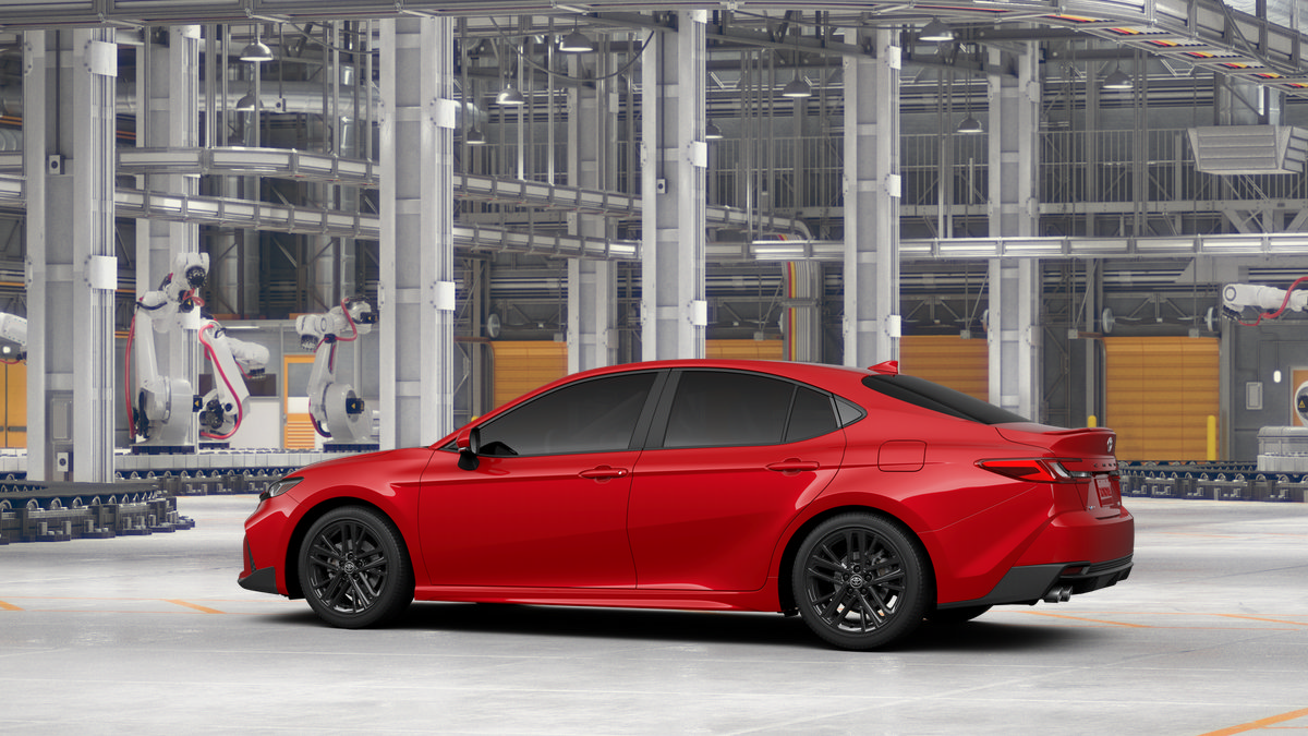 New 2026 Toyota Camry Hybrid FWD image 5