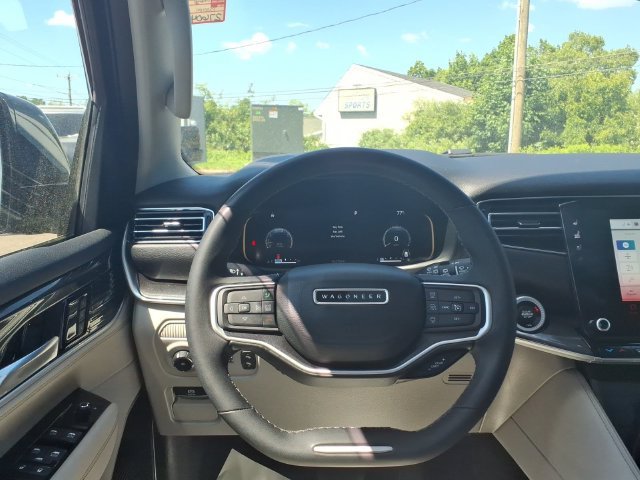 Used 2023 Jeep Wagoneer 4WD w/ Premium Group I image 22