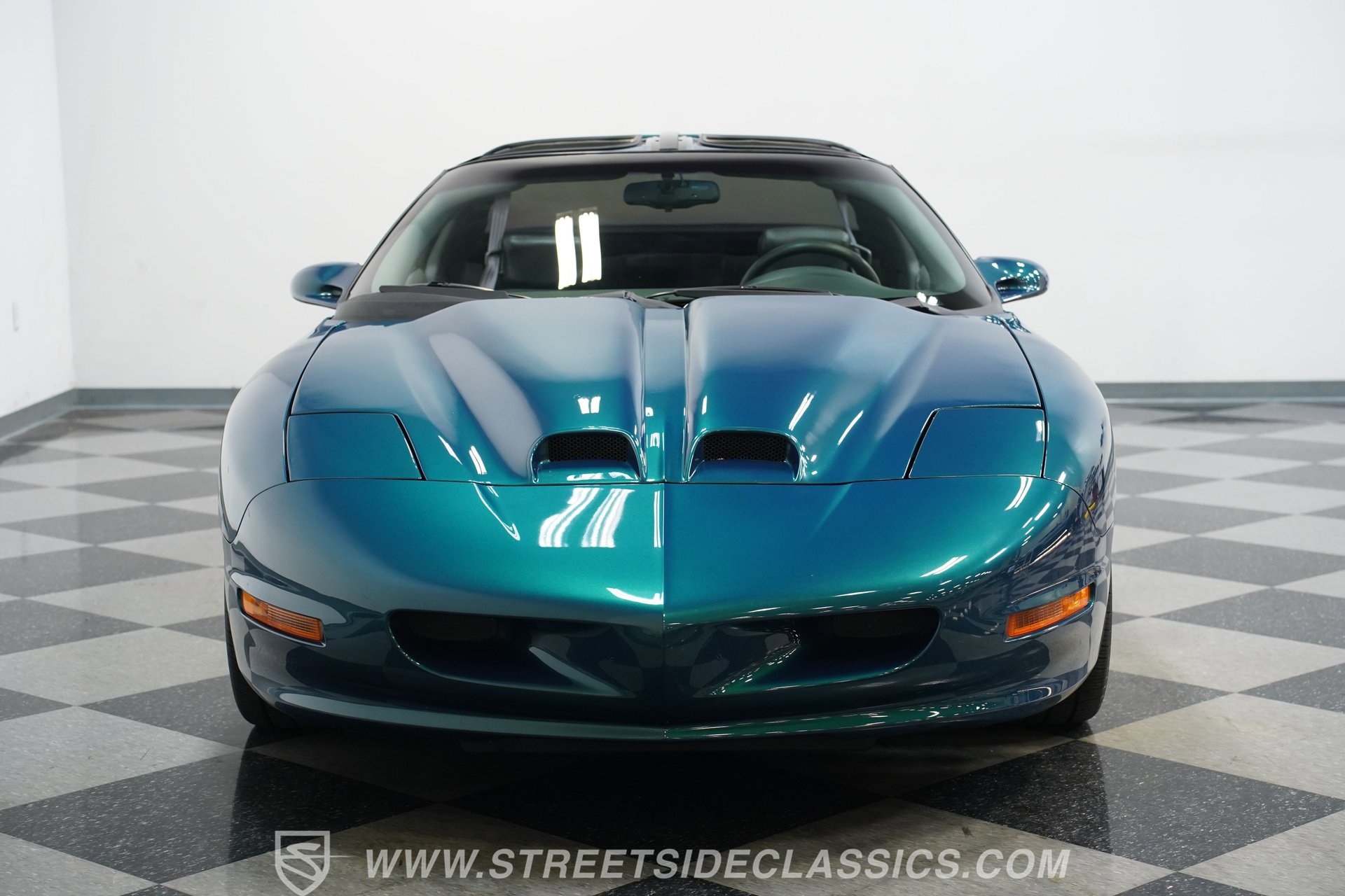 Used 1997 Pontiac Firebird Formula image 17