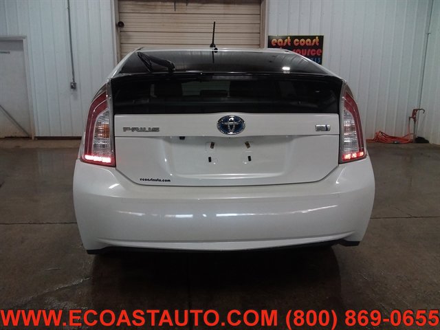 Used 2015 Toyota Prius Two FWD image 8