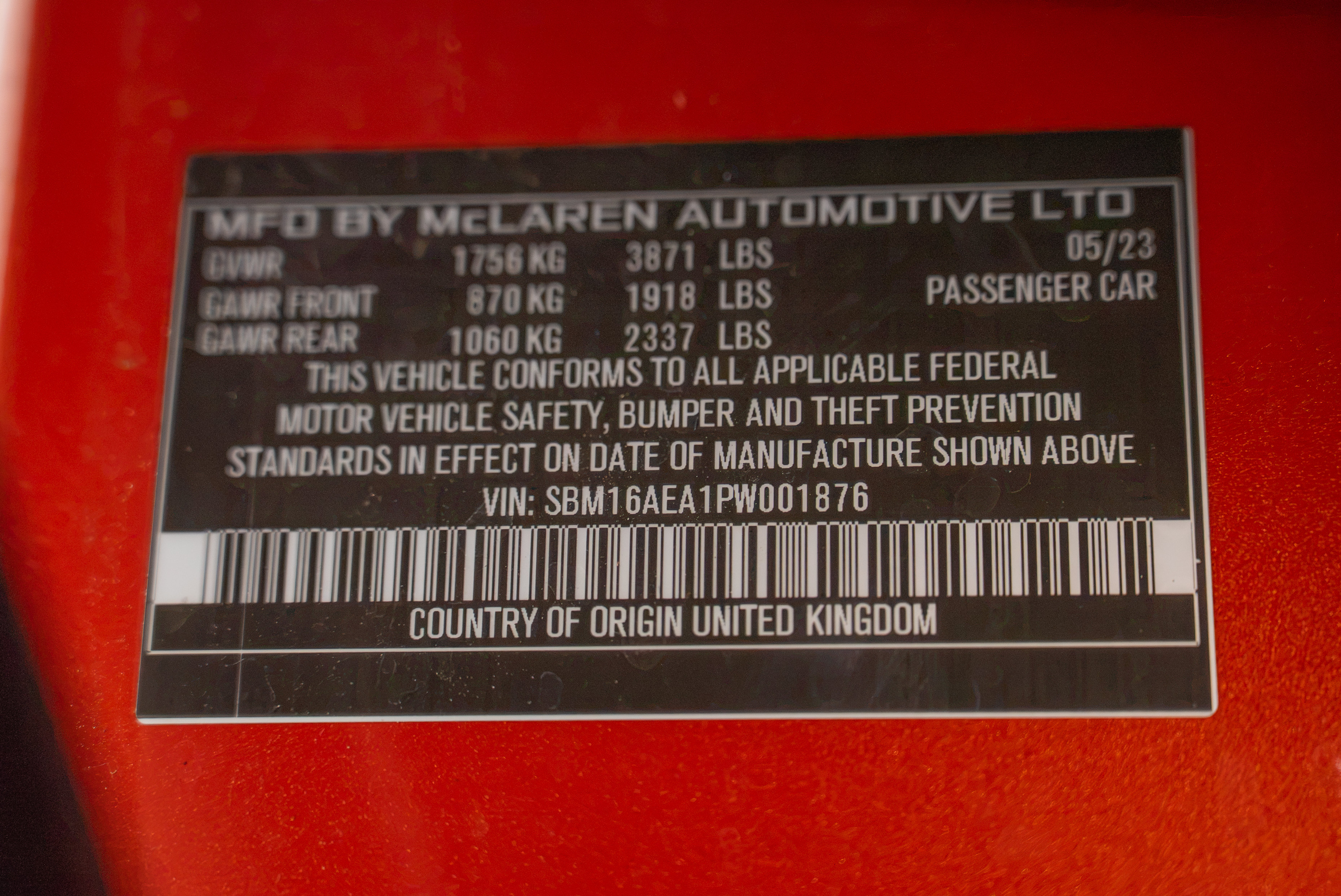 Used 2023 McLaren Artura RWD image 18