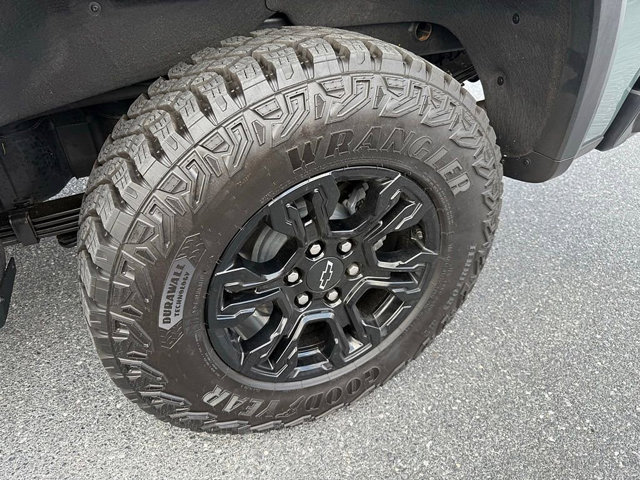 Used 2026 Chevrolet Silverado 1500 ZR2 AWD/4WD image 40
