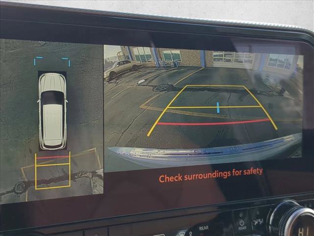 New 2026 Toyota Highlander Platinum image 18