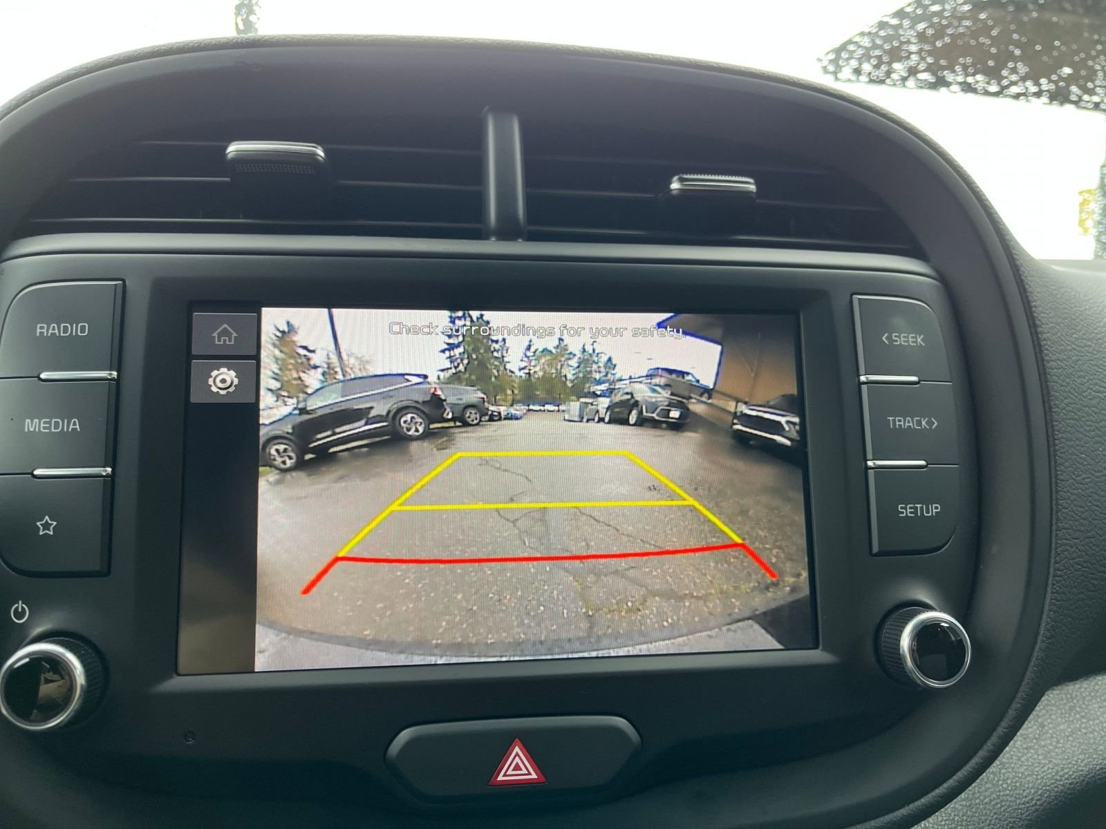Used 2025 Kia Soul LX w/ LX Technology Package image 24