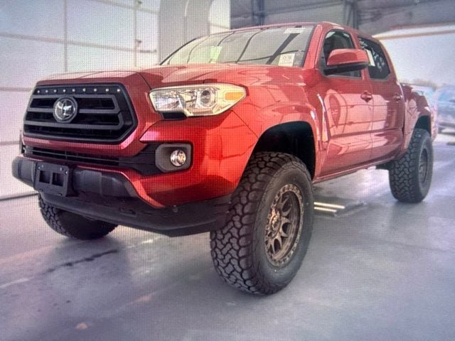 Used 2023 Toyota Tacoma SR AWD/4WD image 2