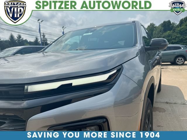 New 2027 Chevrolet Traverse LT w/ Midnight/Sport Edition FWD image 48