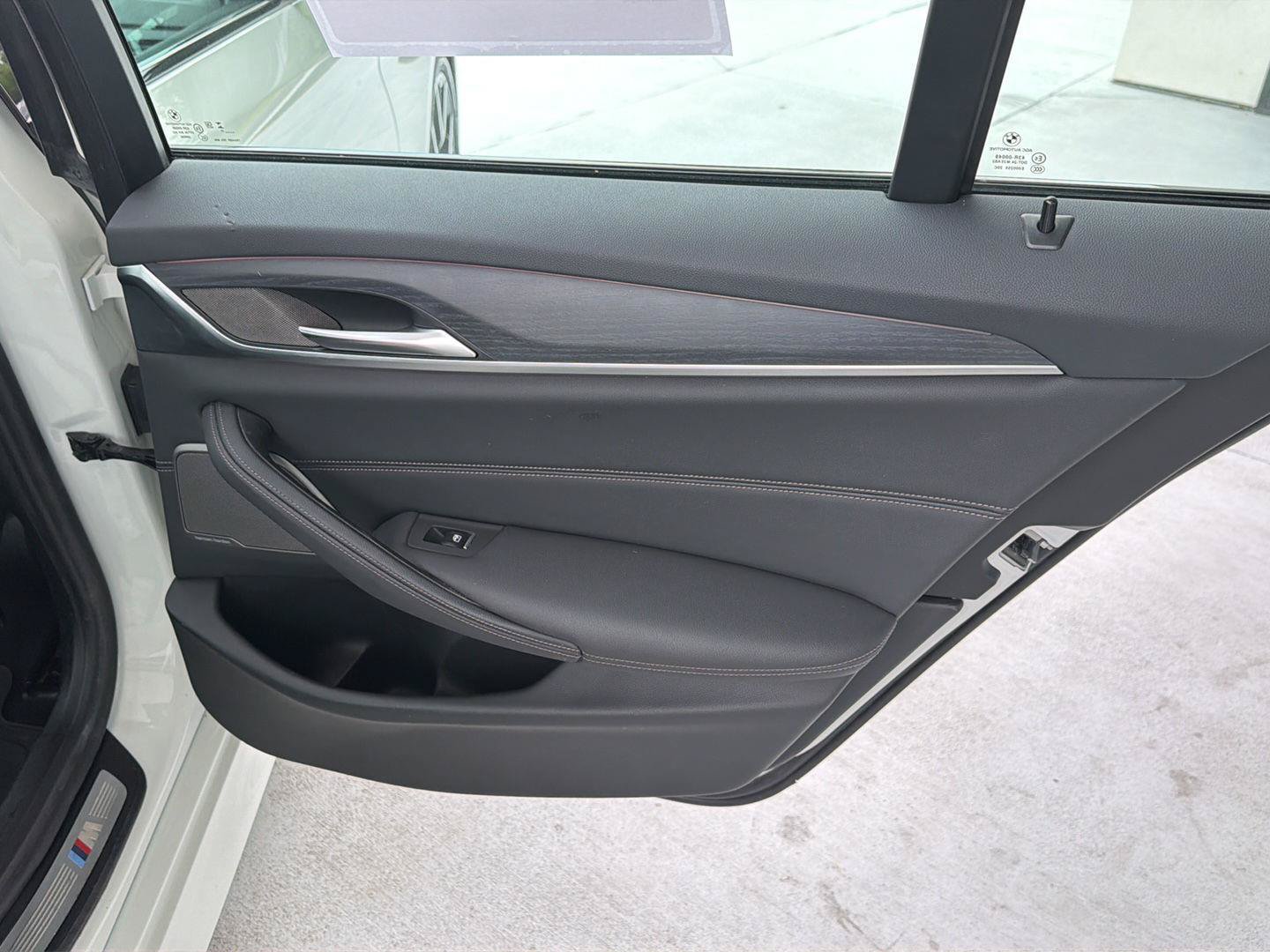Certified 2023 BMW 530i w/ M Sport Package RWD image 15