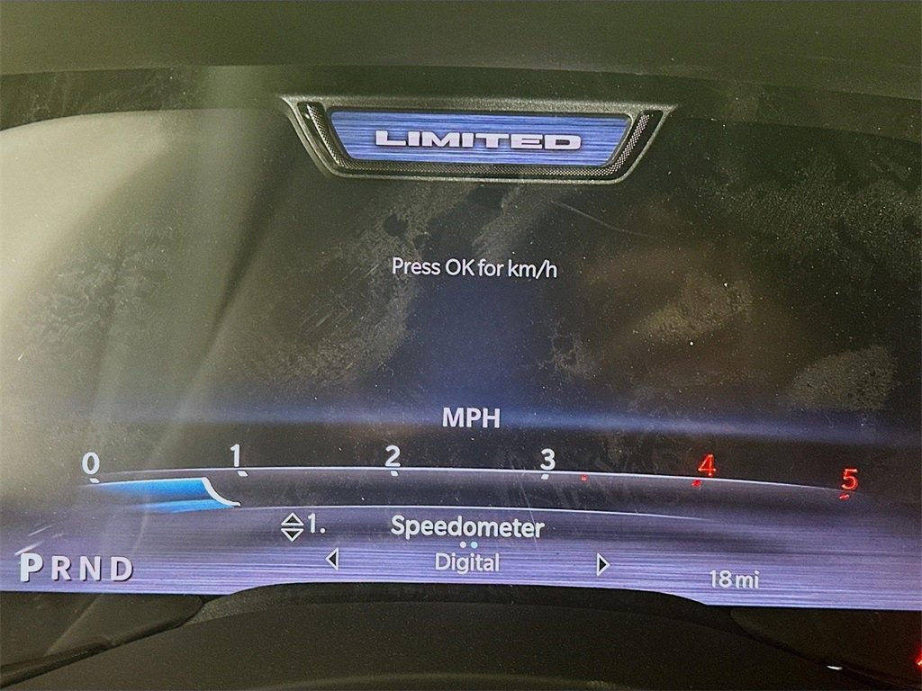 New 2025 RAM 3500 Limited w/ Towing Technology Group image 11