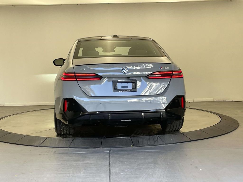 New 2025 BMW i5 M60 AWD/4WD image 4