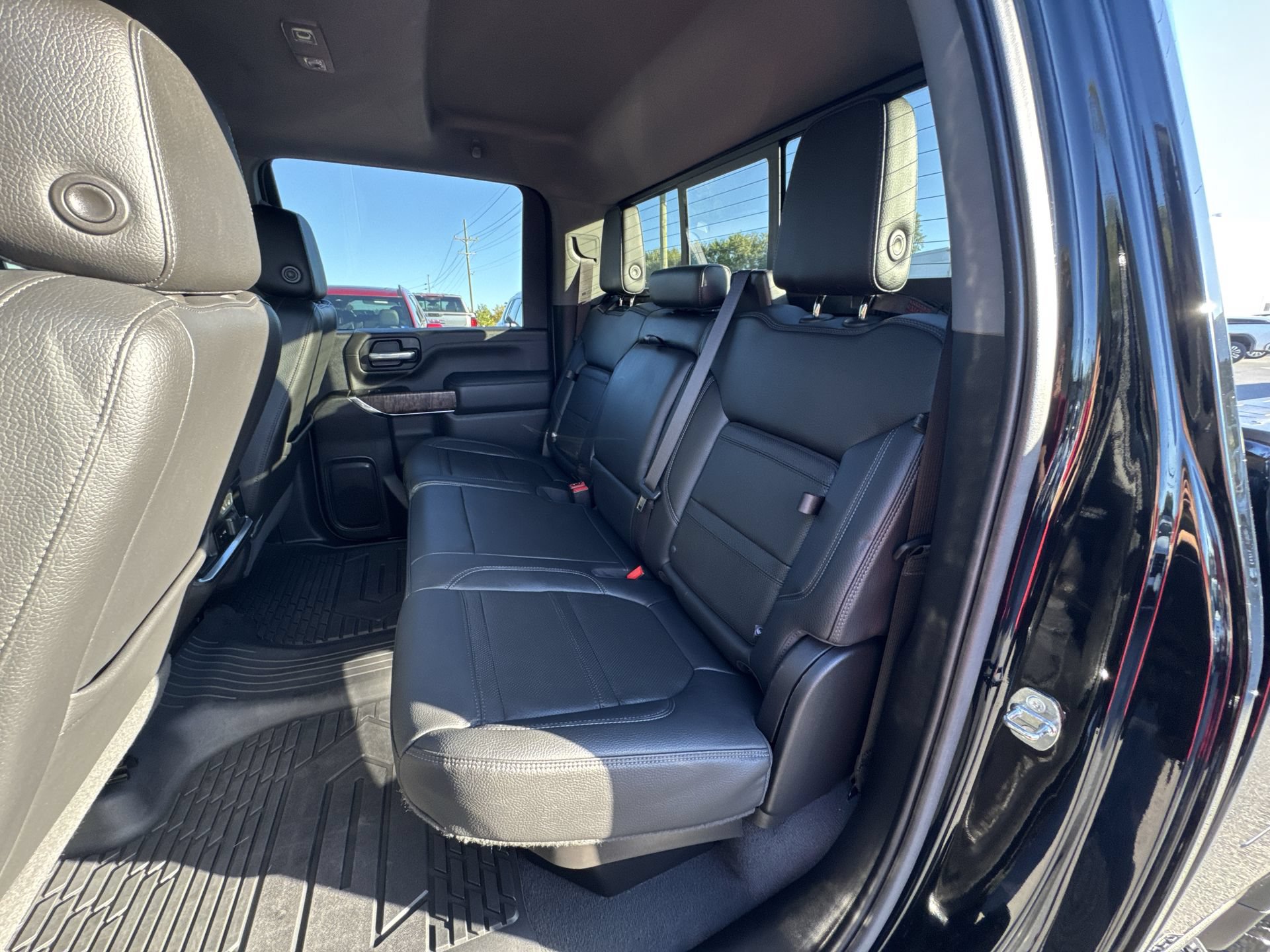 Certified 2023 GMC Sierra 2500 Denali AWD/4WD image 24