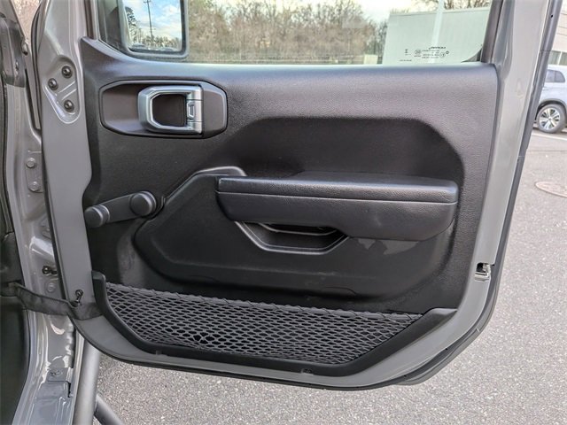 Used 2023 Jeep Gladiator Sport image 27