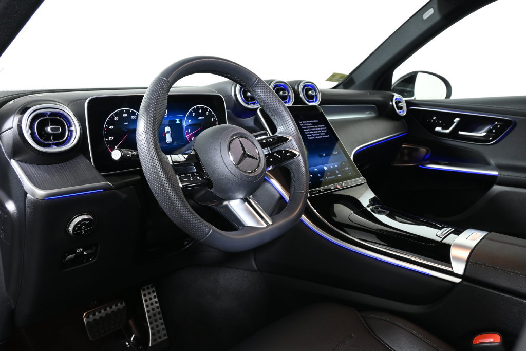 Certified 2026 Mercedes-Benz GLC 300 4MATIC image 15