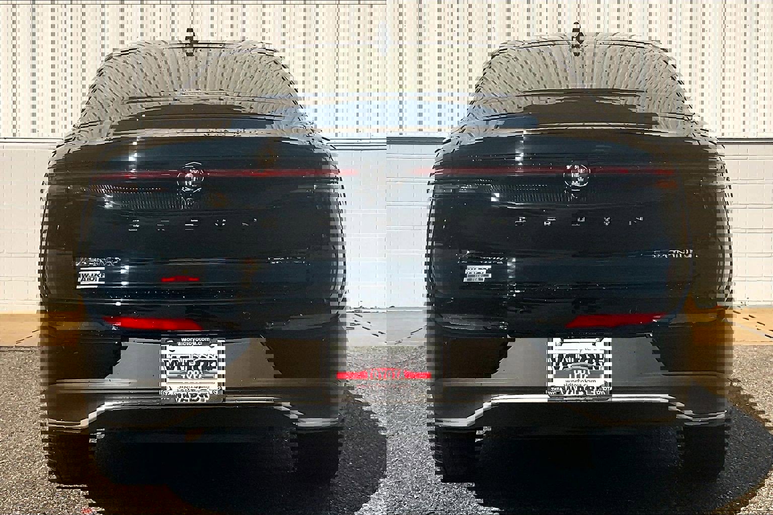 Used 2025 Toyota Crown Platinum image 5