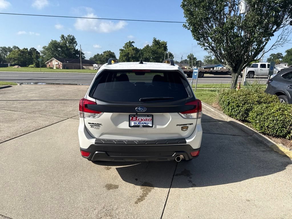 Used 2025 Subaru Forester Wilderness AWD/4WD image 6