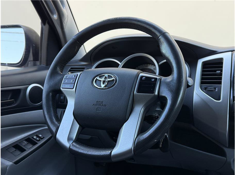 Used 2013 Toyota Tacoma PreRunner RWD image 10