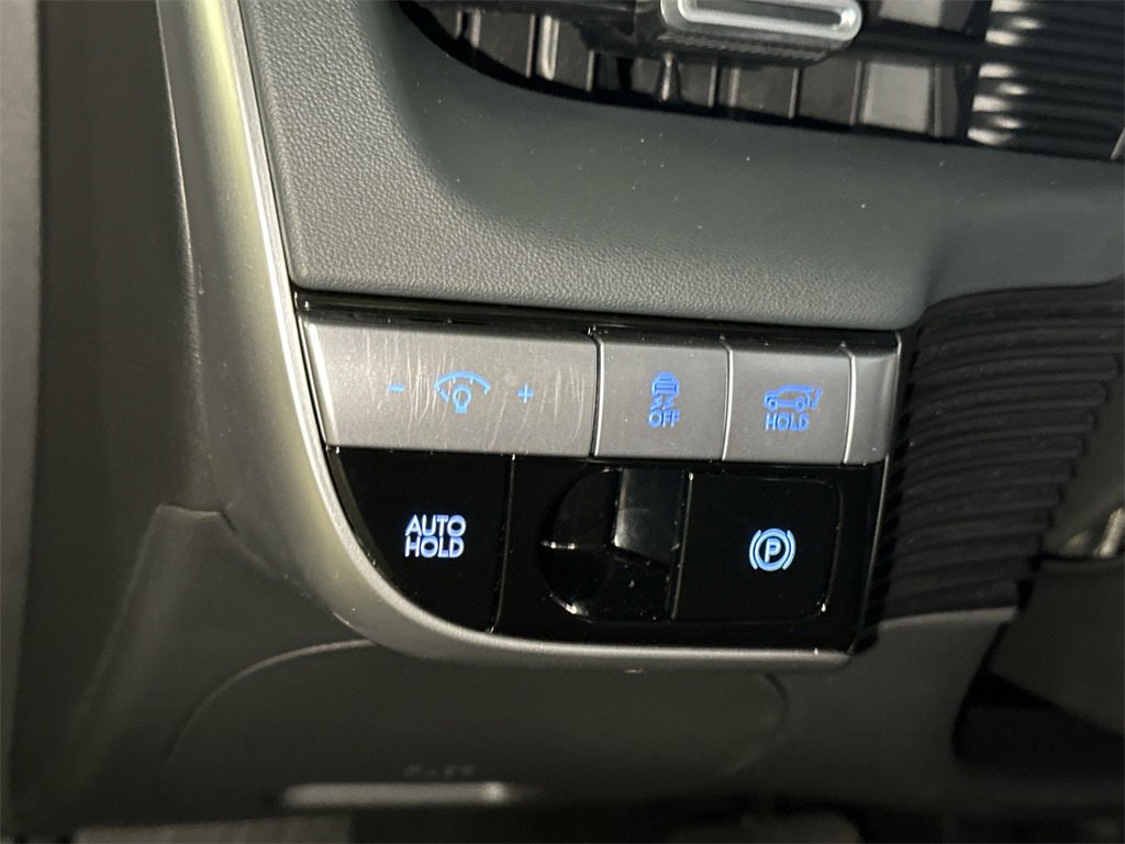 Used 2024 Hyundai Ioniq 5 SEL image 19