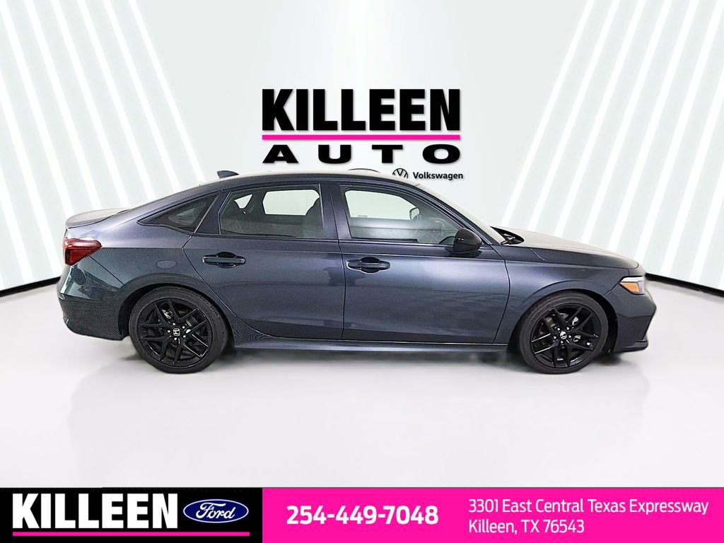 Used 2025 Honda Civic Sport image 9