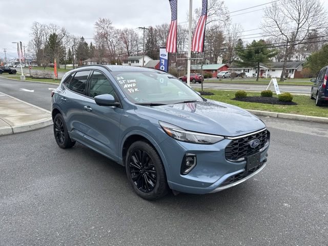 Used 2023 Ford Escape ST-Line Elite w/ Premium Technology Package AWD/4WD image 4
