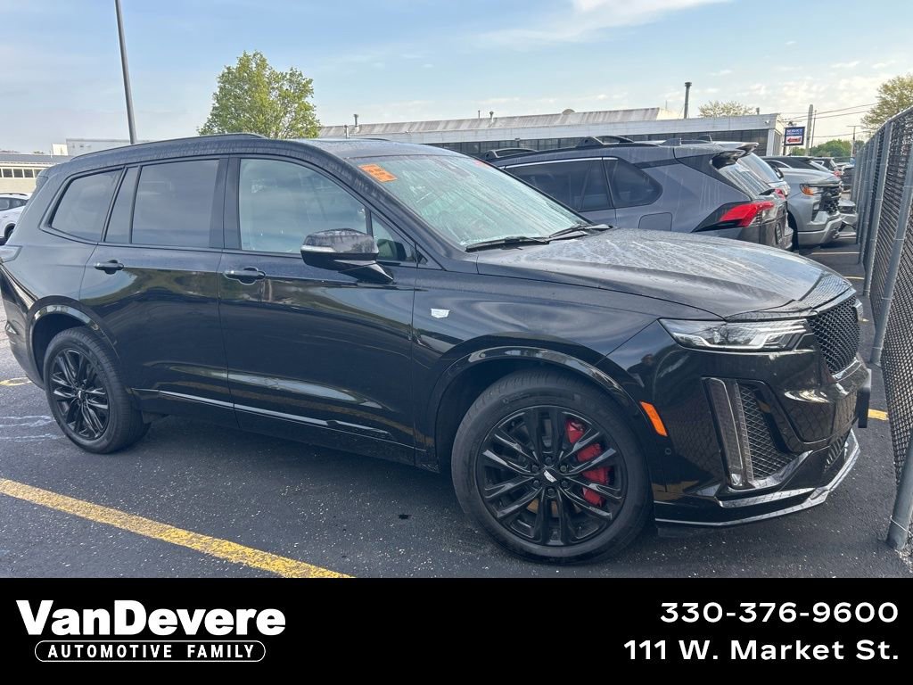 Used 2024 Cadillac XT6 Sport w/ LPO, ONYX Package AWD/4WD image 1