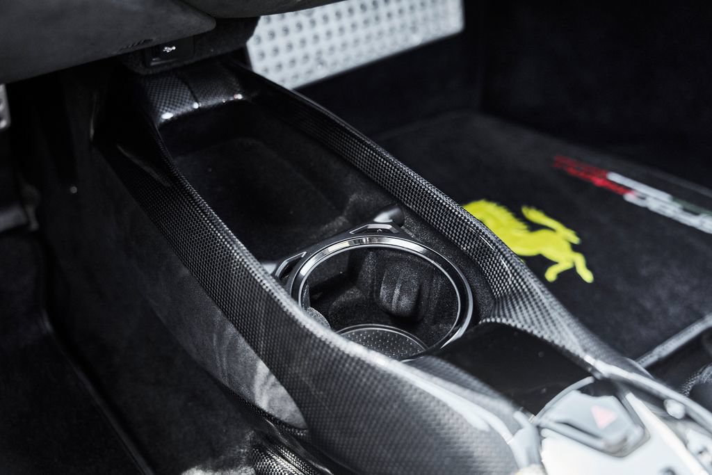 Used 2021 Ferrari SF90 Stradale AWD/4WD image 65