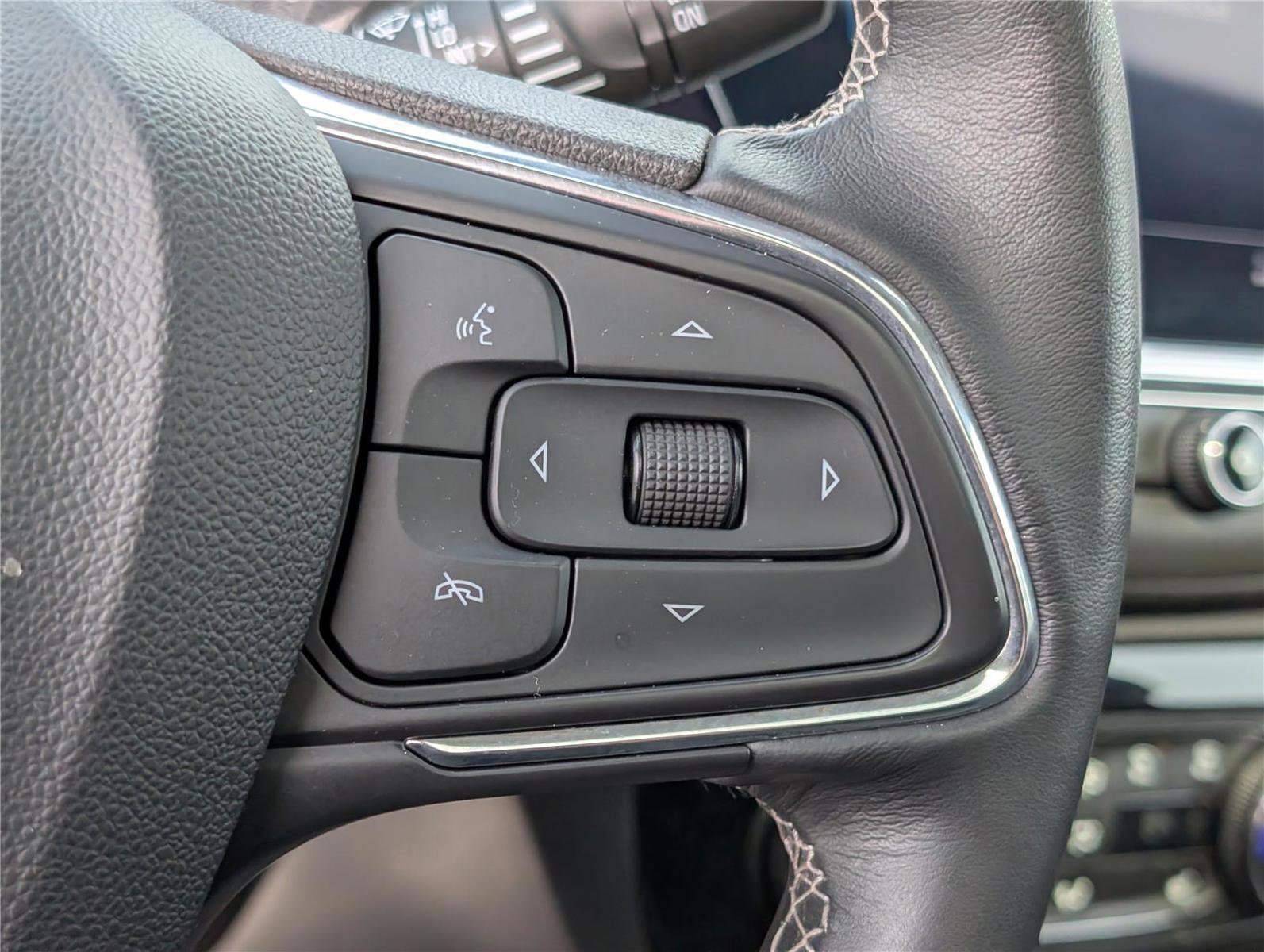 Used 2023 Buick Encore GX Select w/ Experience Buick Package image 24