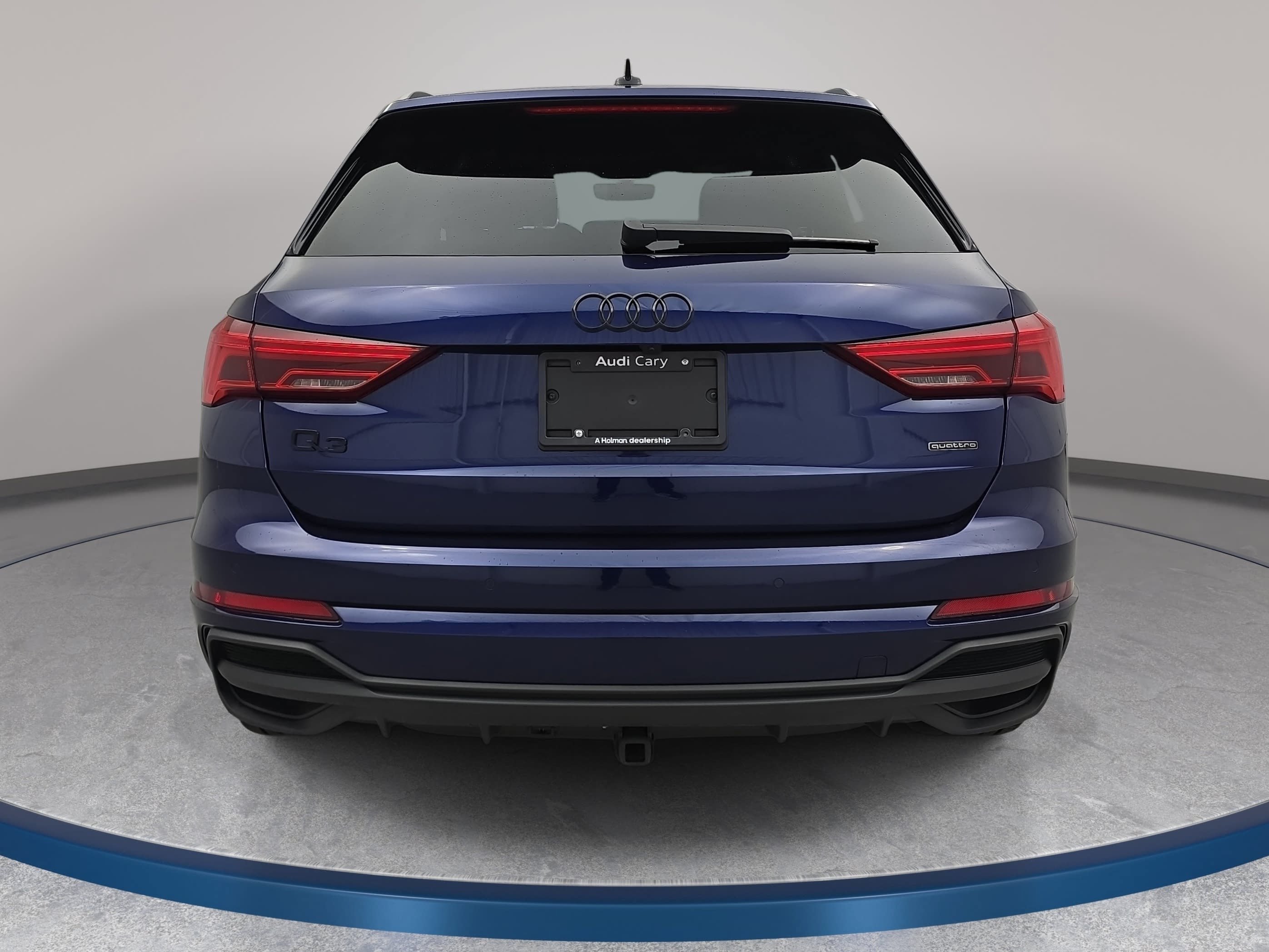 Used 2025 Audi Q3 2.0T Premium Plus w/ Premium Plus Package AWD/4WD image 6