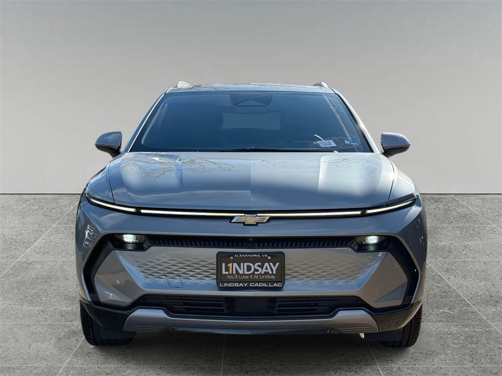 Used 2024 Chevrolet Equinox EV LT image 8