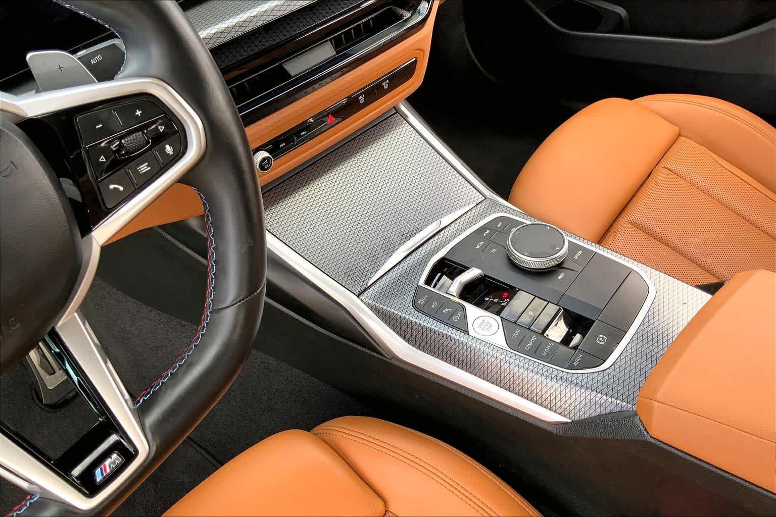 Used 2025 BMW M340i w/ Premium Package RWD image 16