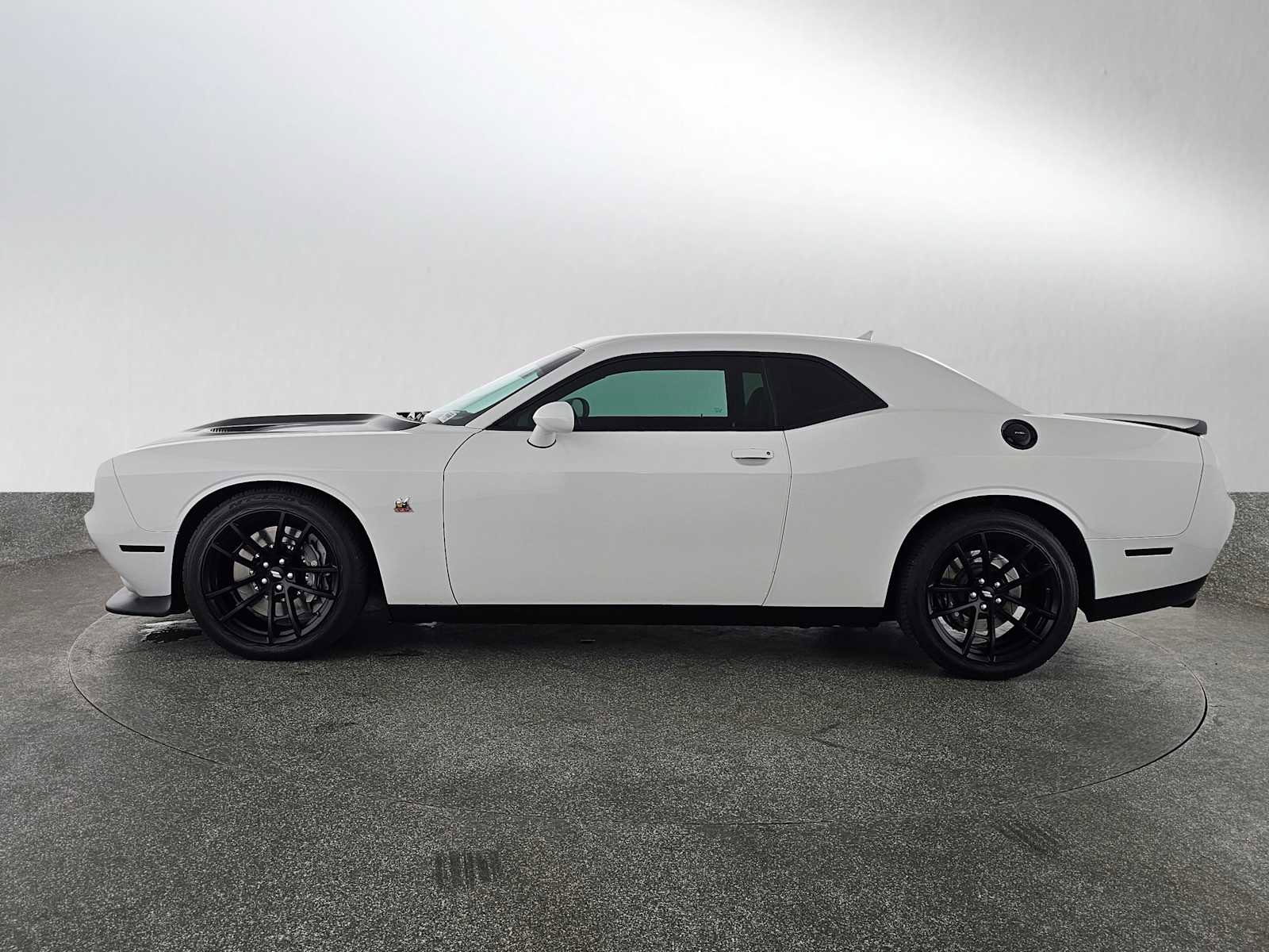 Used 2020 Dodge Challenger R/T Scat Pack w/ Dynamics Package image 6
