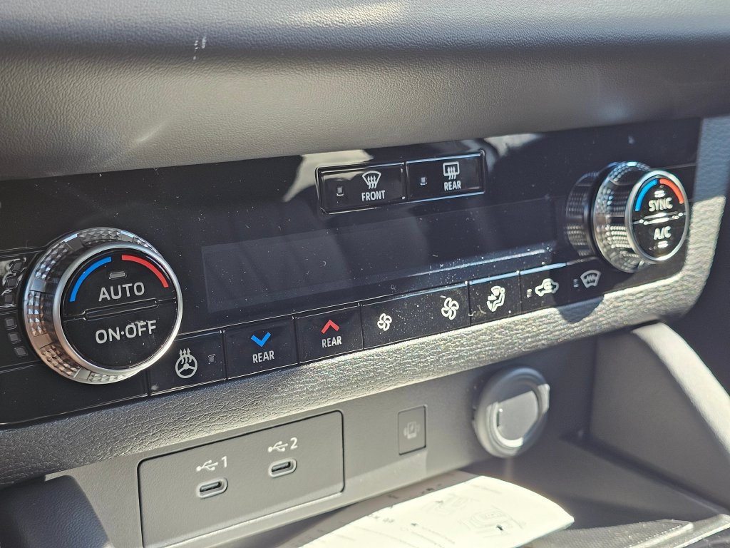 New 2026 Mitsubishi Outlander 4WD Plug-In Hybrid image 28