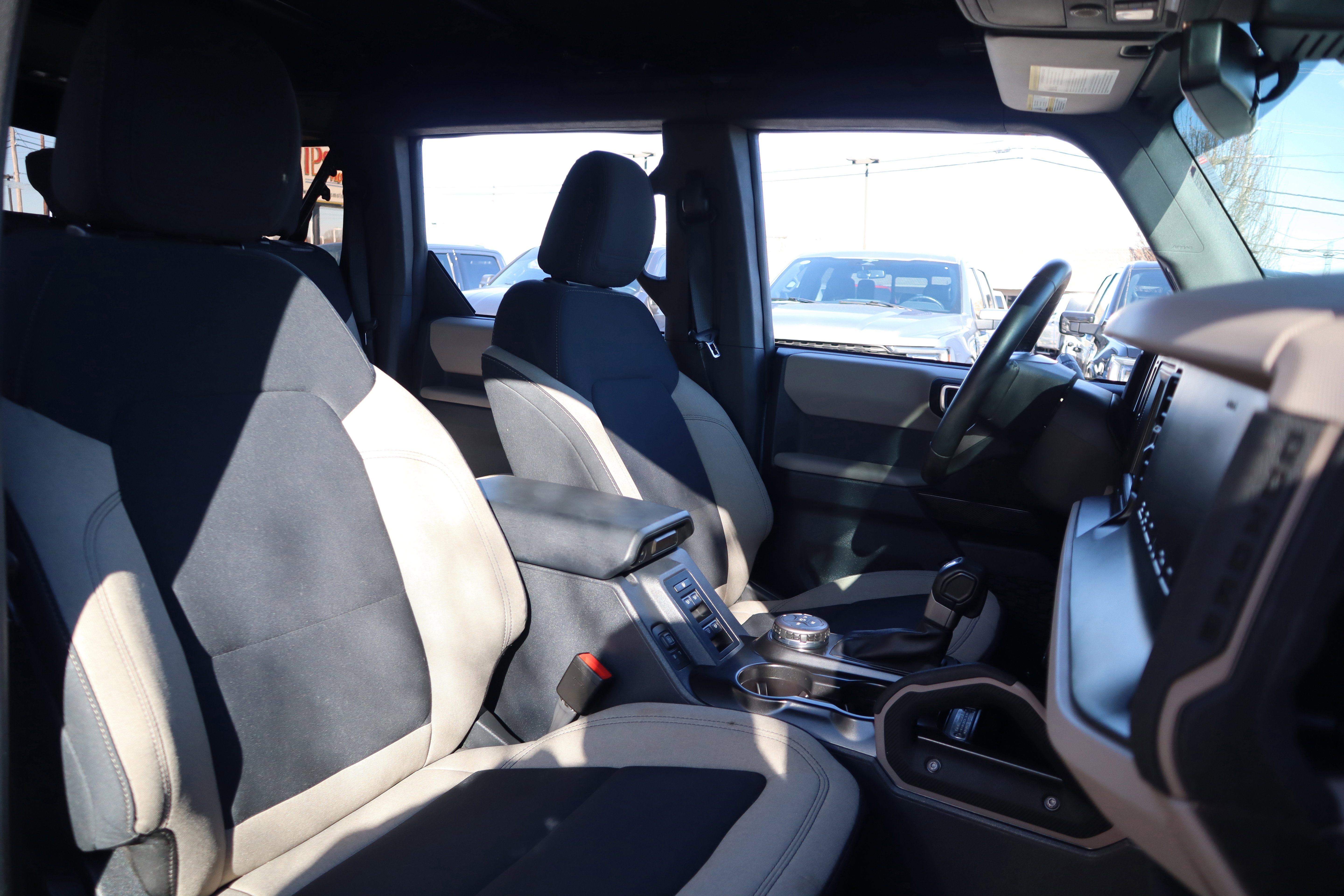 Used 2022 Ford Bronco Big Bend image 32