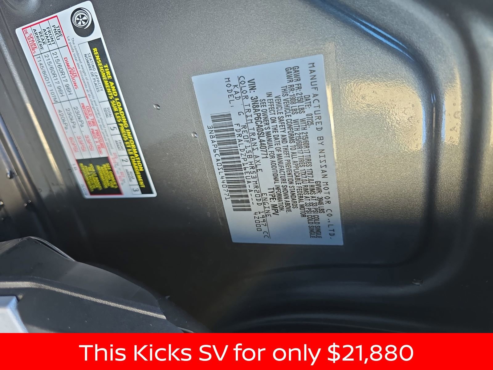 Used 2025 Nissan Kicks SV image 38
