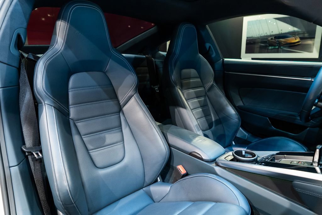 Used 2021 Porsche 911 Turbo S AWD/4WD image 39