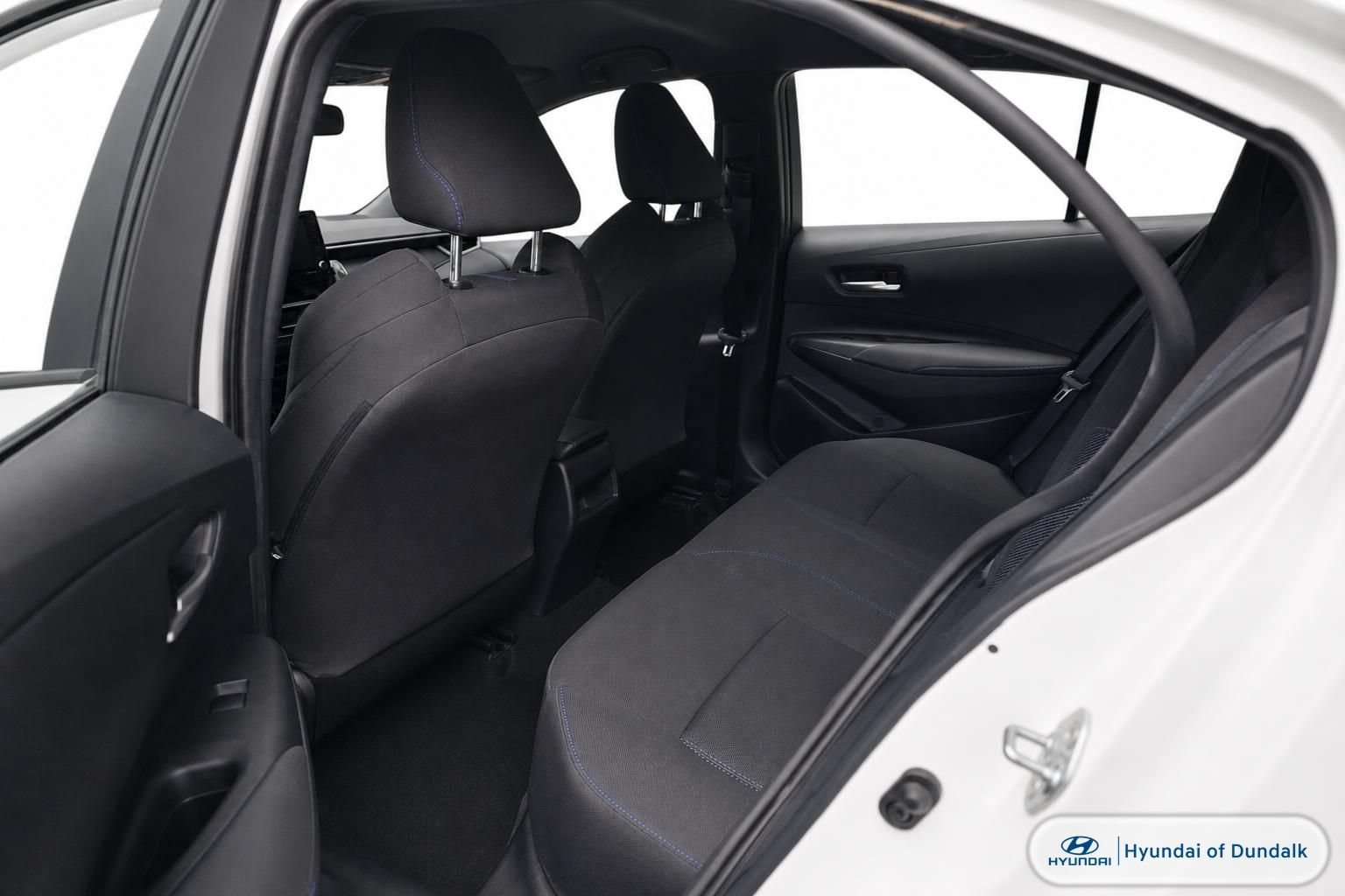 Used 2022 Toyota Corolla SE FWD image 11