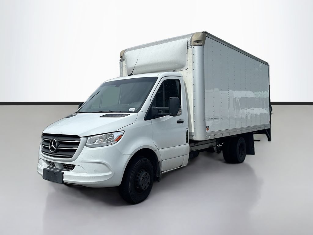 Used 2023 Mercedes-Benz Sprinter 4500 image 7