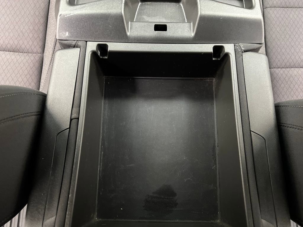 Used 2023 Chevrolet Silverado 1500 LT image 34