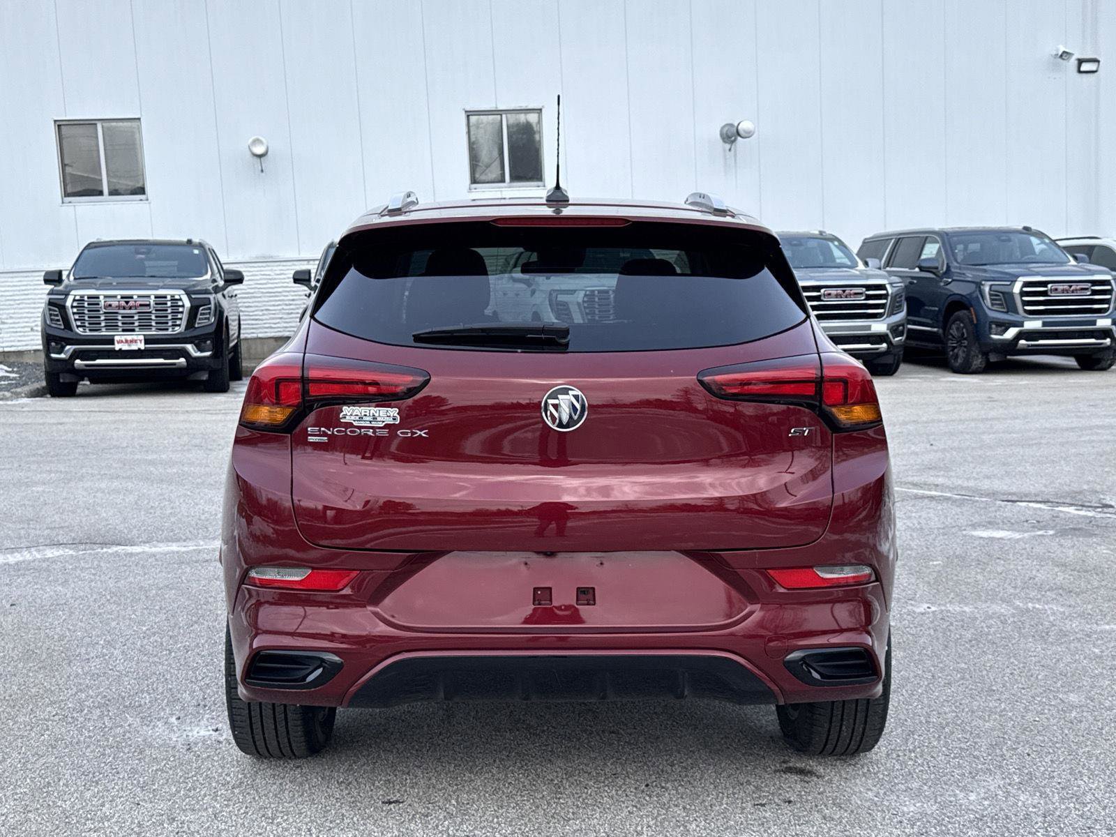 Used 2023 Buick Encore GX Select w/ Sport Touring Package image 6
