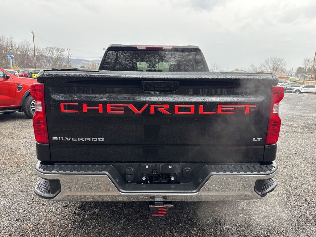 Used 2025 Chevrolet Silverado 1500 LT image 7