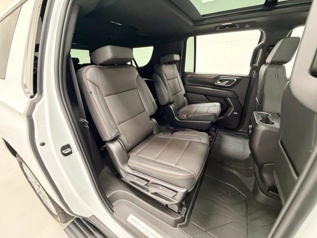 Certified 2024 Chevrolet Suburban High Country AWD/4WD image 26