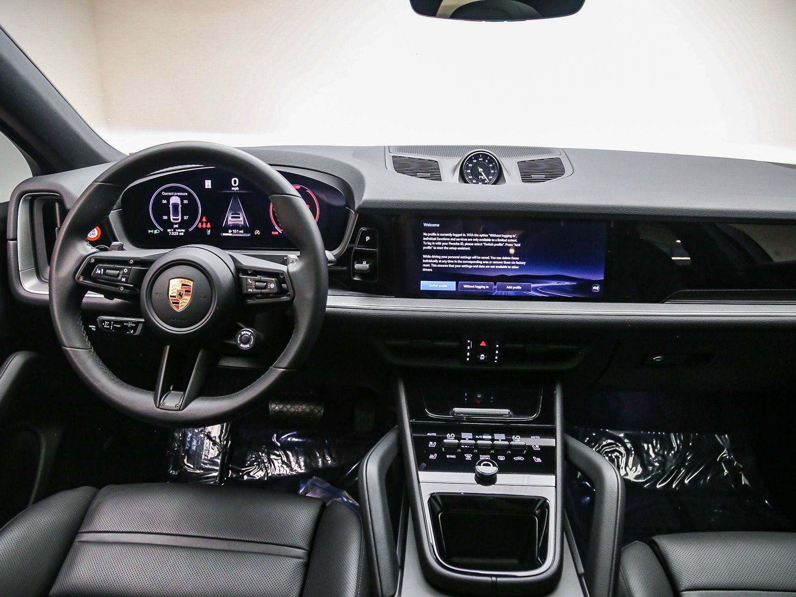 Certified 2026 Porsche Cayenne Coupe AWD/4WD image 16