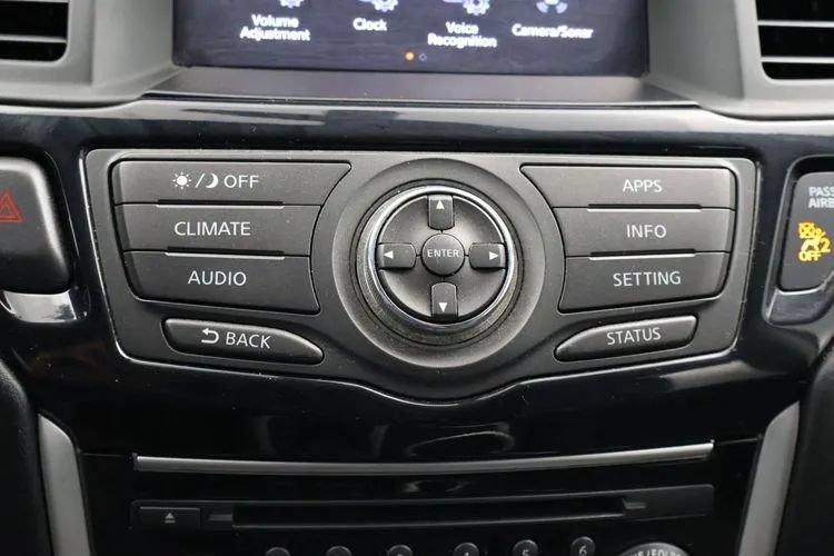 Used 2017 Nissan Pathfinder SV AWD/4WD image 33