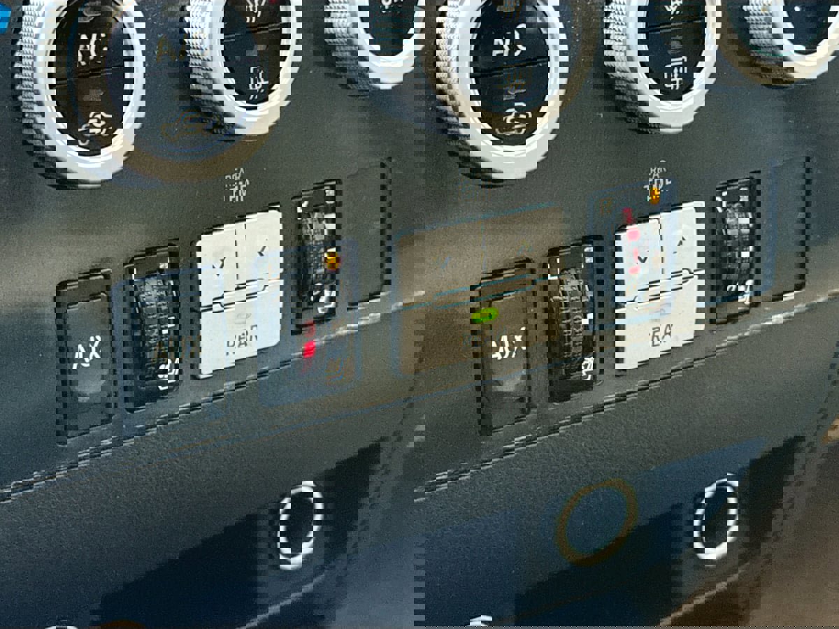 Used 2008 Toyota Sequoia Platinum image 20