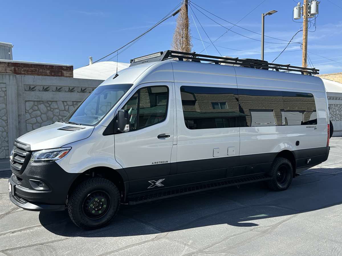 Used 2020 Mercedes-Benz Sprinter 3500 image 4