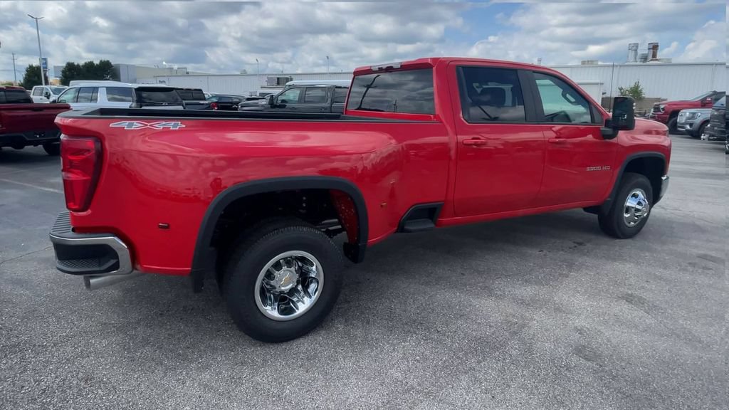 New 2026 Chevrolet Silverado 3500 LT w/ Safety Package AWD/4WD image 2